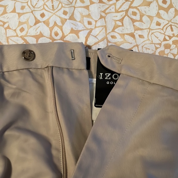 IZOD men’s golf pants. 34x32. New with tag. Beige - Picture 5 of 7